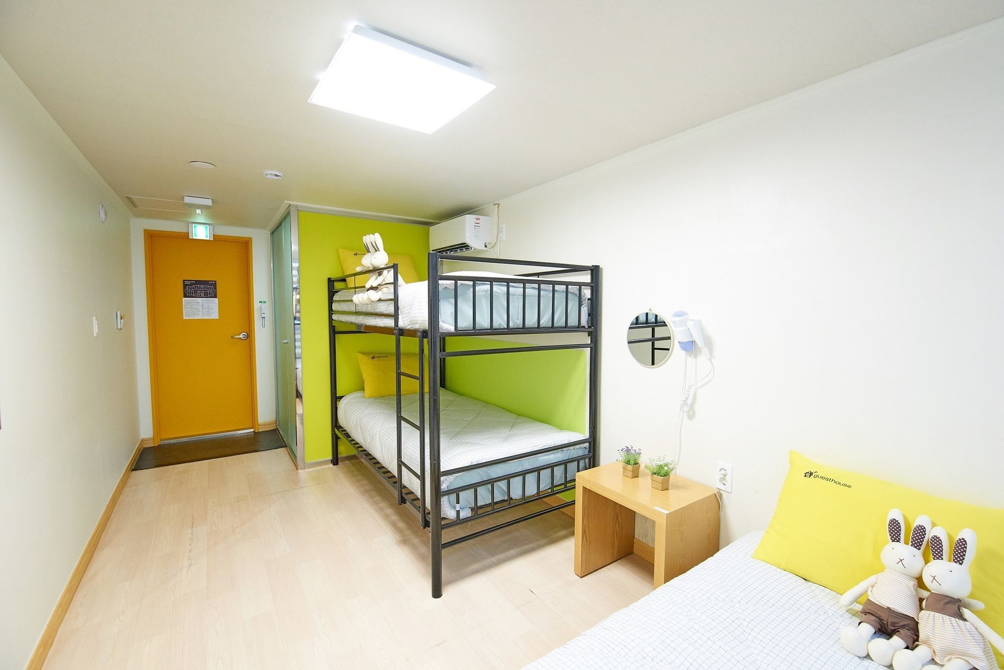 24 Guesthouse Jagalchi Busan Eksteriør billede